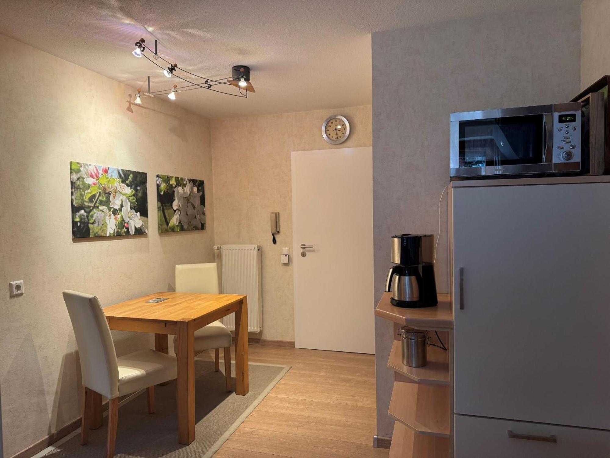 Ferienwohnung Im Sonnigen Kaiserstuhl 엔딩겐 외부 사진
